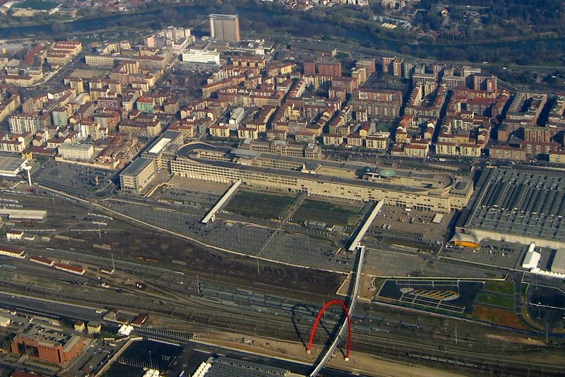 FIAT, addio Torino: la palazzina del Lingotto in vendita da Stellantis