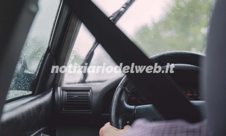Biella: esame della patente alla guida della sua auto