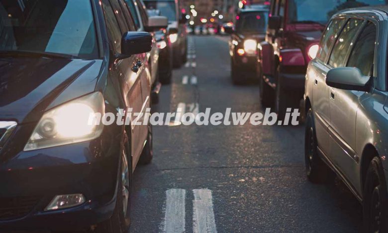 Blocco auto Torino oggi 17 gennaio 2022: stop Diesel Euro 5 fino al 19