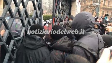 Manifestazione Torino oggi 18 febbraio 2022: studenti in rivolta
