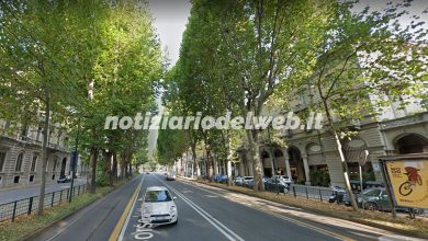 Torino manifestazione oggi 2 maggio 2022: traffico bloccato in corso Vittorio Emanuele