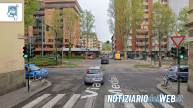 Incidente corso Regina Torino oggi 9 settembre 2022: auto ribaltata
