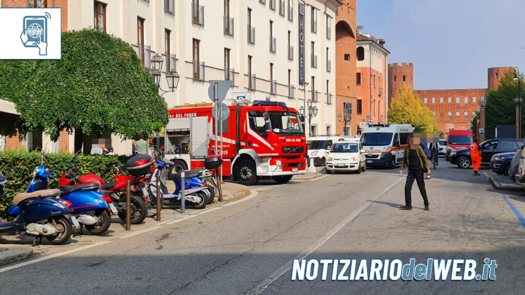 Incendio Torino Centro oggi 7 ottobre 2022: auto in fiamme in via Porta Palatina