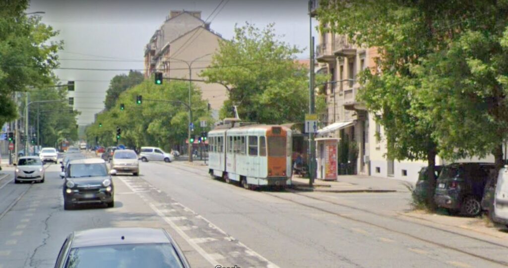 Incidente Torino oggi 9 dicembre 2022 tranciati cavi del tram (2)