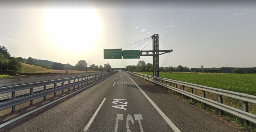 Incidente Asti oggi 16 gennaio 2023 traffico lungo la A21