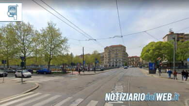 Incidente a Torino in via Bologna oggi 1 aprile 2023 scontro tra taxi e bus GTT, 8 feriti