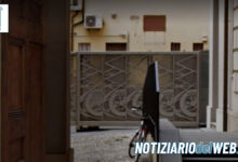 Il cancello futurista: un gioiello artistico nascosto nel cuore di Torino