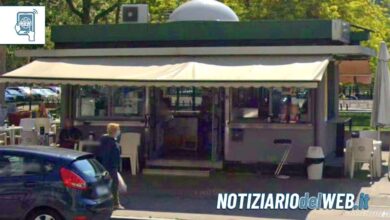 Incendio a Torino 11 settembre 2023 fiamme al chiosco bar in Piazza Galimberti