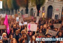 Corteo a Torino oggi 25 novembre manifestazione per l'Eliminazione della Violenza sulle Donne