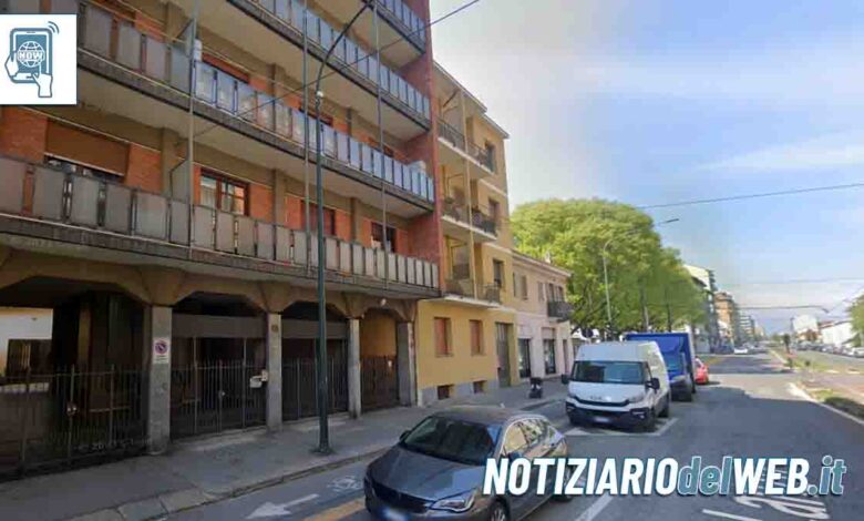 Incendio in via Lanzo a Torino: uomo ustionato