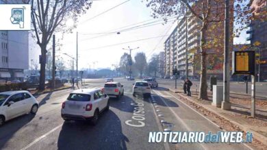 Incidente in corso Agnelli a Torino oggi moto in fiamme