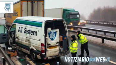Incidente A4 Torino-Milano oggi 4 dicembre, assalto a portavalori chiusa Novara Ovest