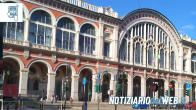 Protesta No Tav a Torino tensioni alla stazione di Porta Nuova